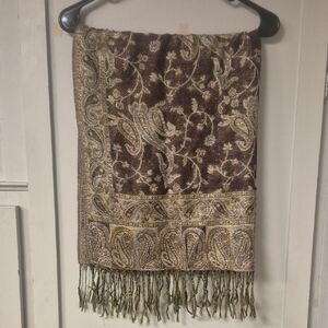 Ornate Brown and Gold Paisley Throw with Fringe